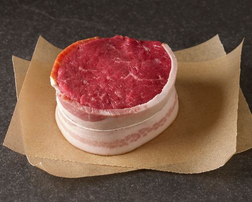 Picture of Bacon-Wrapped All-Natural USDA Prime Tenderloin Steak