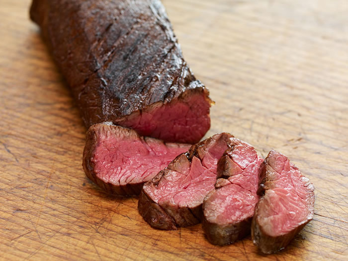 Beef-Hanger-Steak-Sliced-Cutting-Board