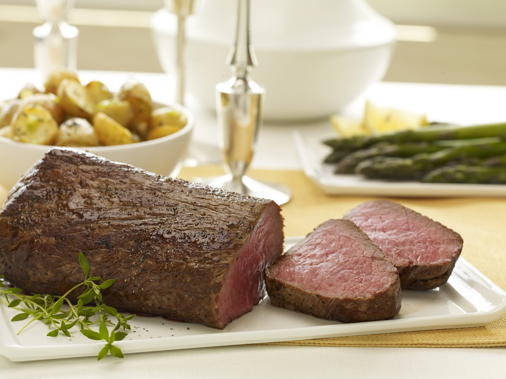 Recipe: Chateaubriand Roast with Bordelaise Sauce | Online Butcher Shop ...